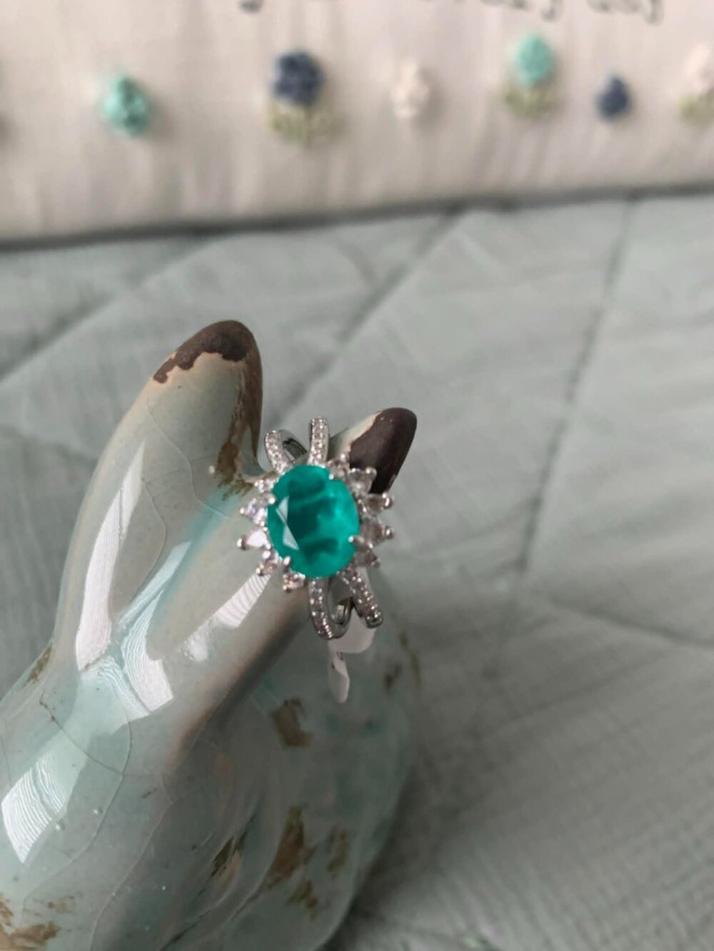 Bomb Party Ring- Lab Created Brazillian Emerald With Quartz - NWT - Size 9